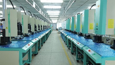 破解廈門液晶屏焊接痛點：超聲波焊接機如何實現(xiàn)良品率提升40%？